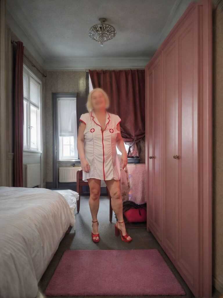 Donna Erotic Massge in Ireland, Scotland and England